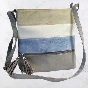 Ladies Darling Vegan Leather Purse Designed in Vancouver (Made in China)